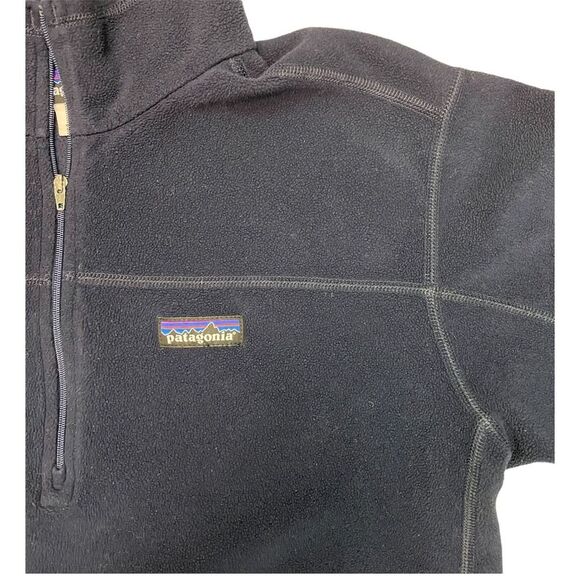 Men's Patagonia Lightweight Navy Fleece Pullover - Half Zip - Medium - Picture 4 of 4